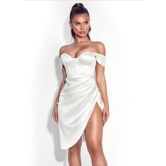 Miss Circle $185 Hedy Sz S White Satin Corset Mini Dress Ruch Mini Slit Silky - Picture 2 of 13